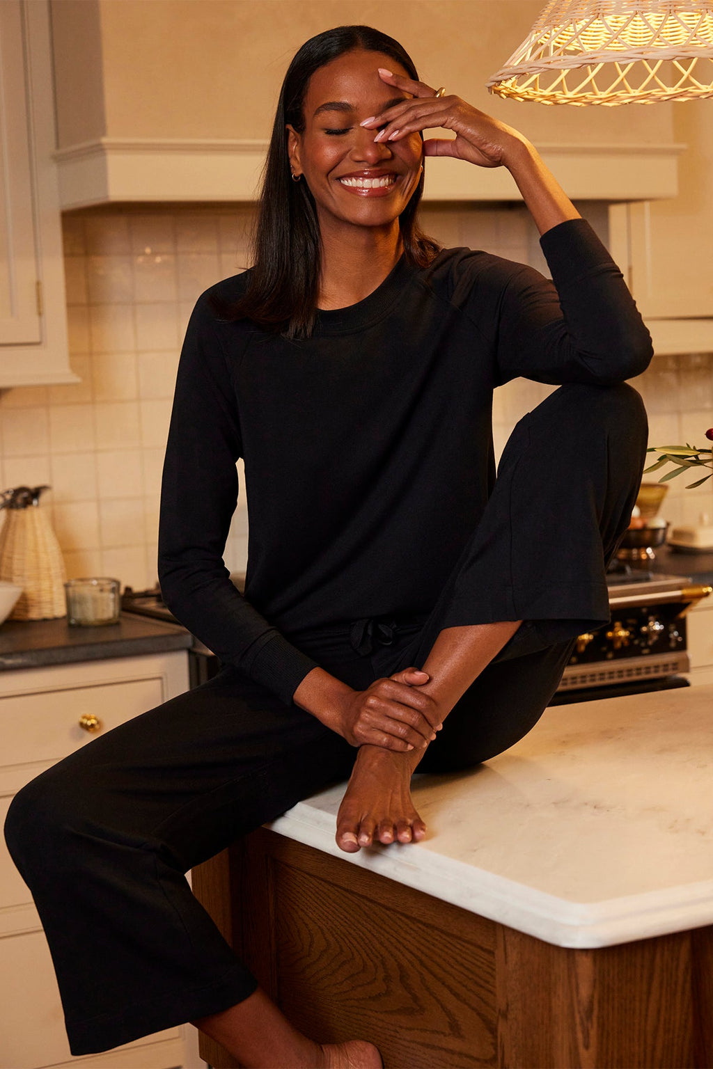 Relax Pants Set in Black - Main Image 3